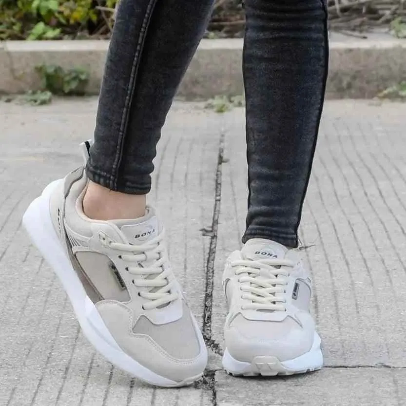 37945 Women's Casual Shoes - Outdoor Mesh Sneakers