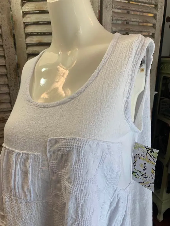 7709 Petirrojo Tank Blouse-White