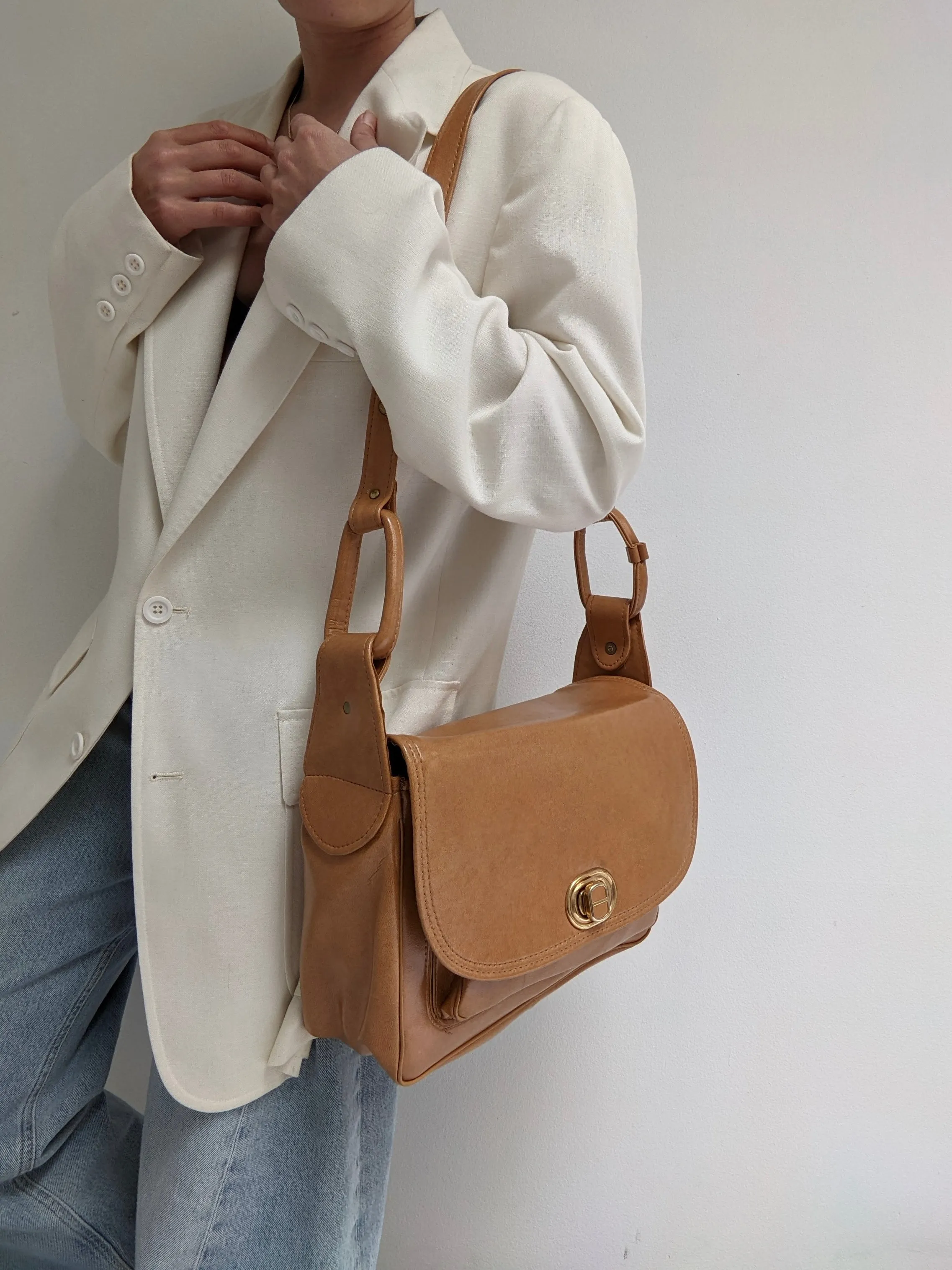 Amazing Vintage Cognac Vegan Leather Bag