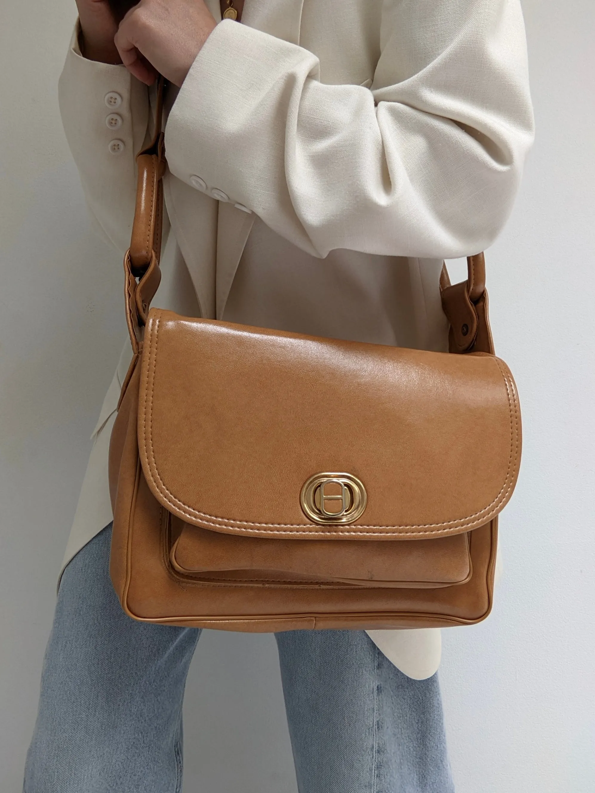 Amazing Vintage Cognac Vegan Leather Bag