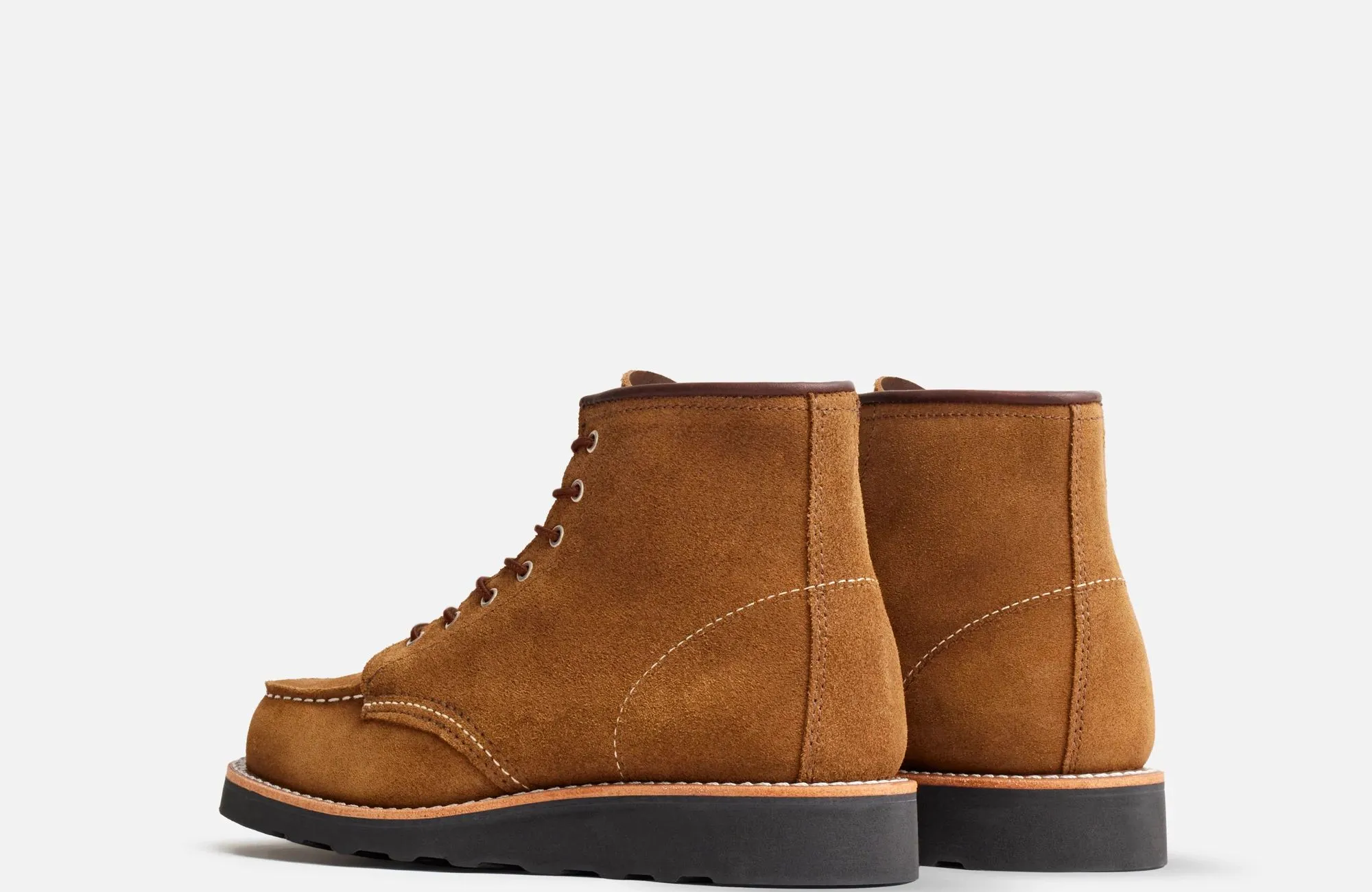 Classic Moc Women's Short Boot in Clove Acampo Leather     