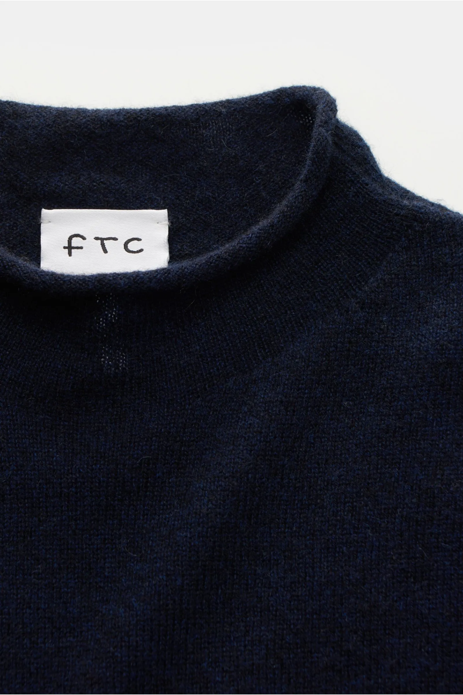 FTC Cashmere jumper navy