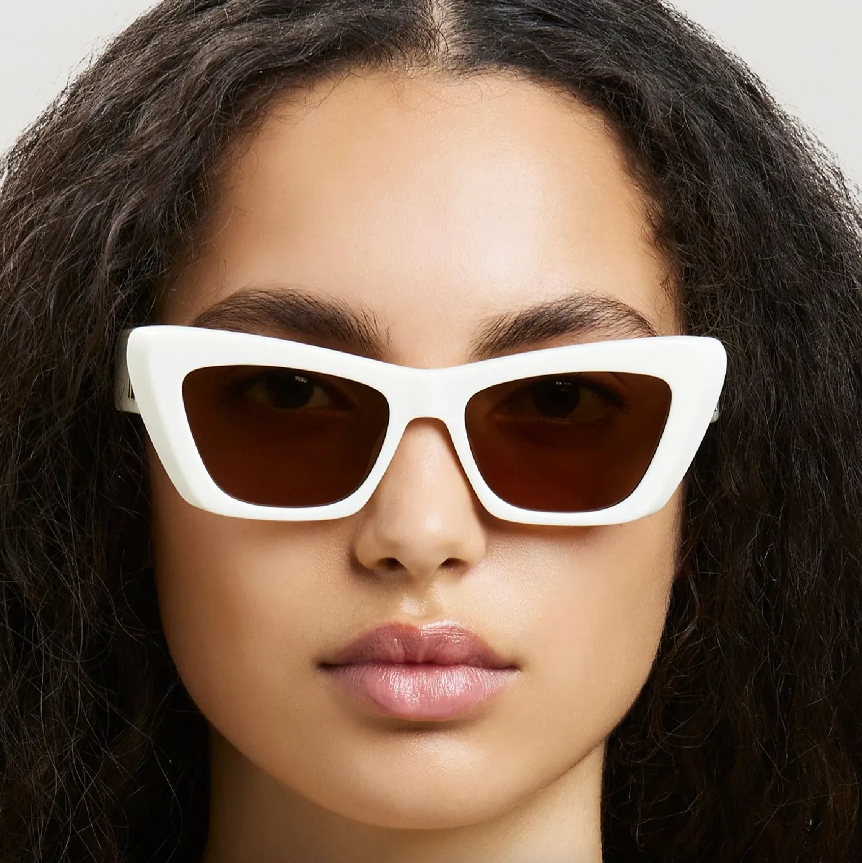 HERMOSA SUNGLASSES - WHITE