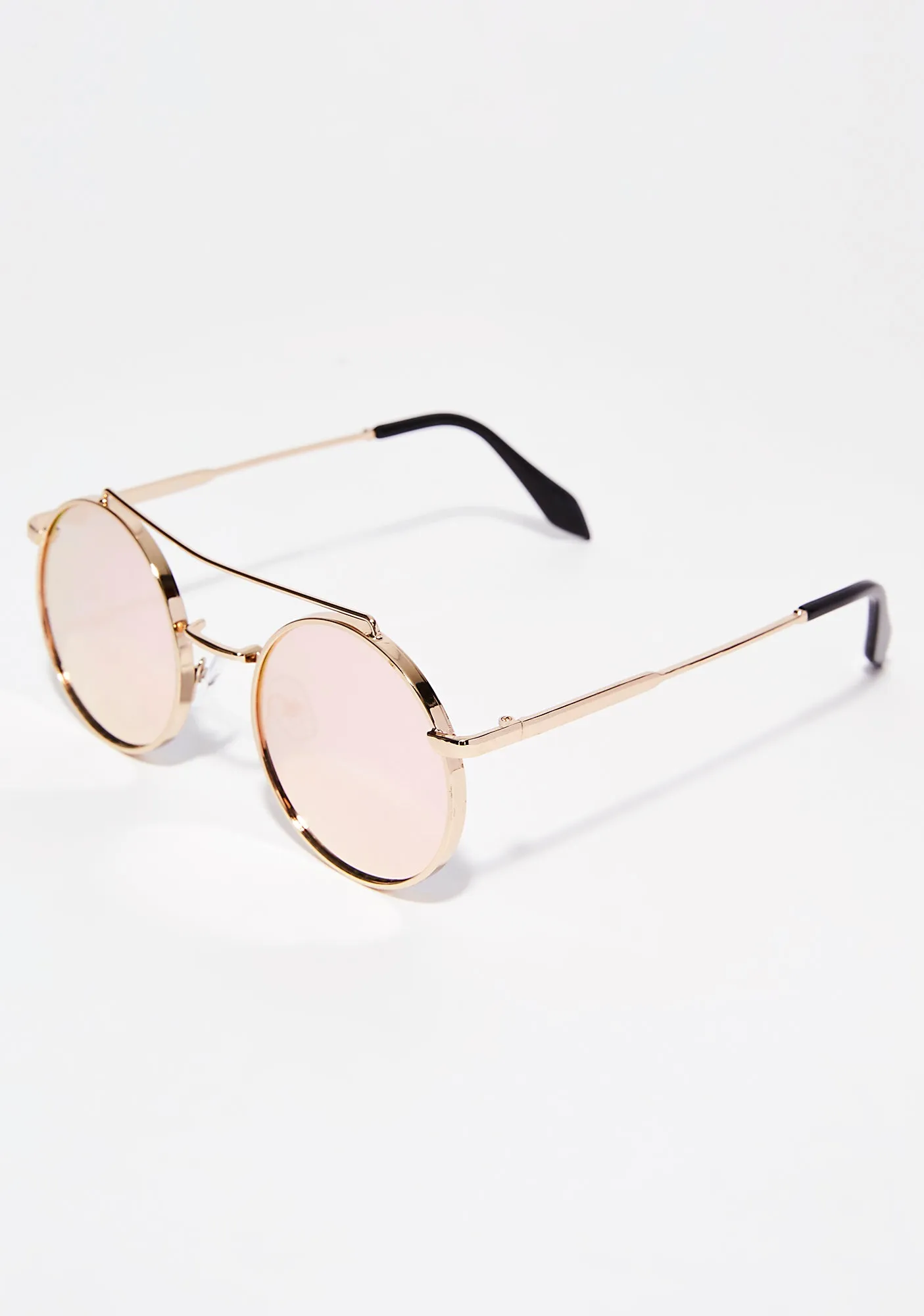 Lookin’ For Ya Round Sunglasses-