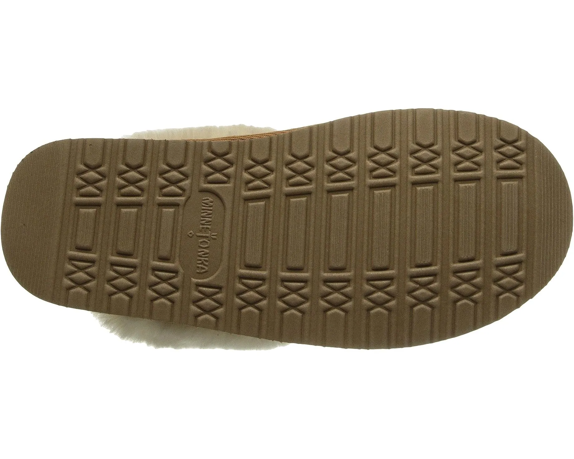 Minnetonka Chesney Scuff Slipper (Women’s)