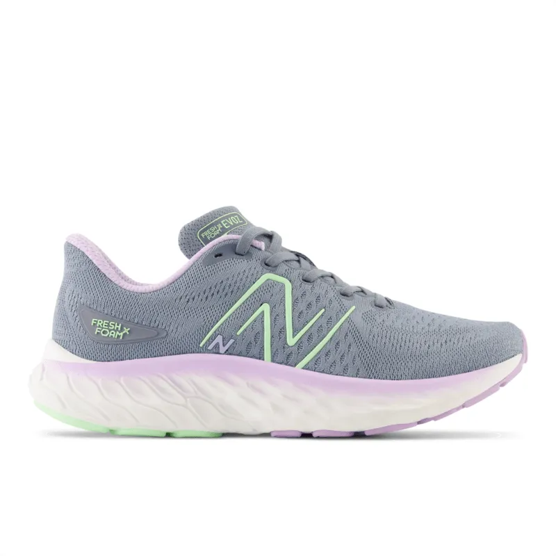 New Balance Women's Fresh Foam X EVOZ V3 Running Shoe - WEVOZLL3