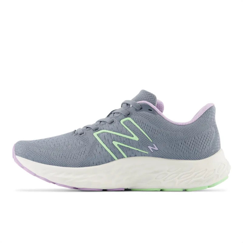 New Balance Women's Fresh Foam X EVOZ V3 Running Shoe - WEVOZLL3