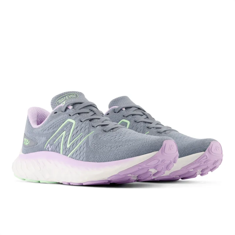 New Balance Women's Fresh Foam X EVOZ V3 Running Shoe - WEVOZLL3