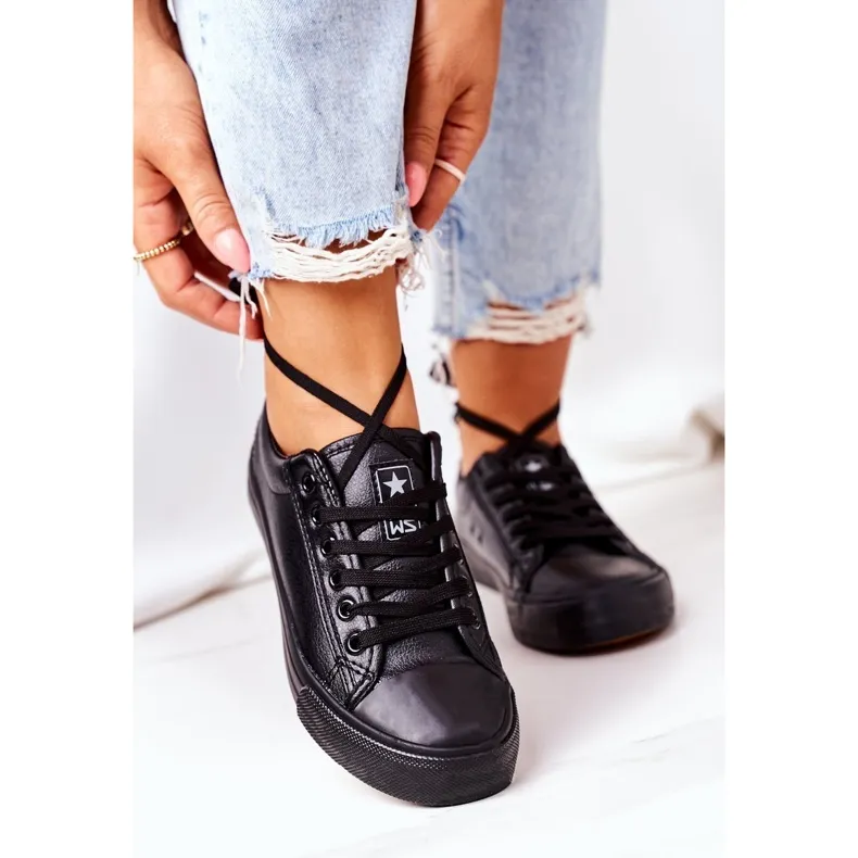 NEWS Women's Black Leather Sneakers Mega