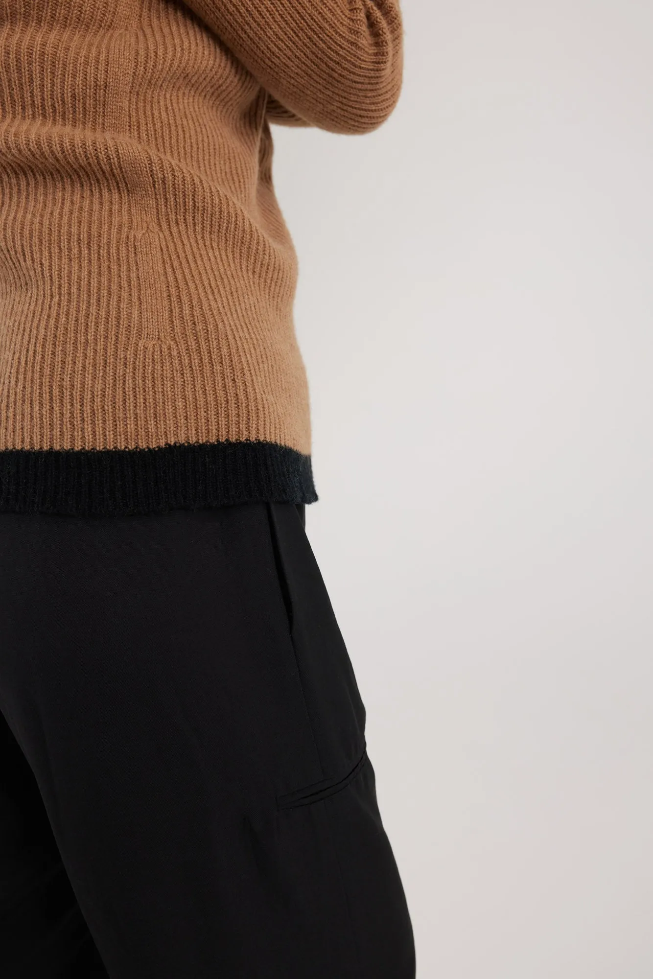 QUINN JUMPER | CAMEL