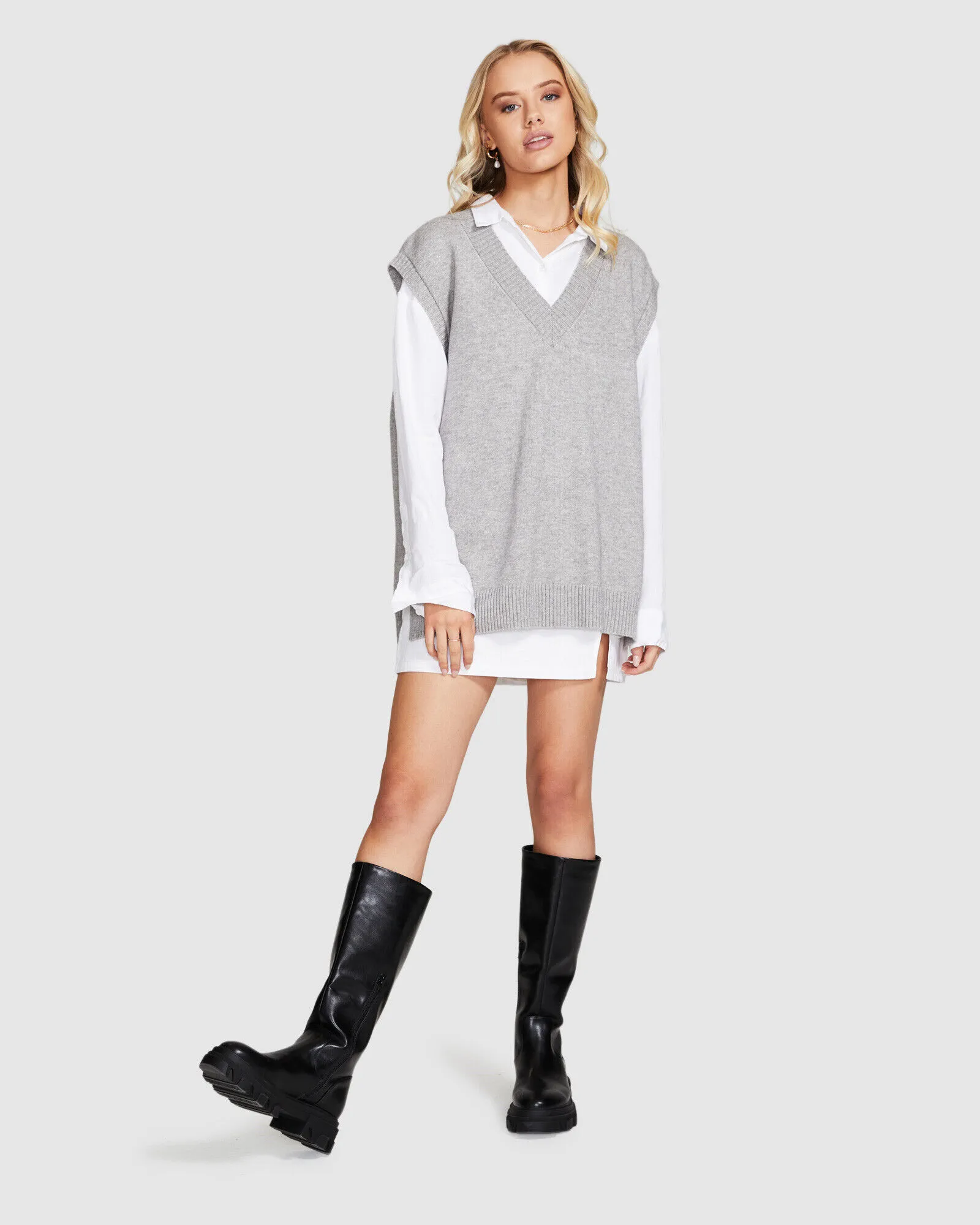 Subtitled Vanity Knit Split Vest Grey Marle