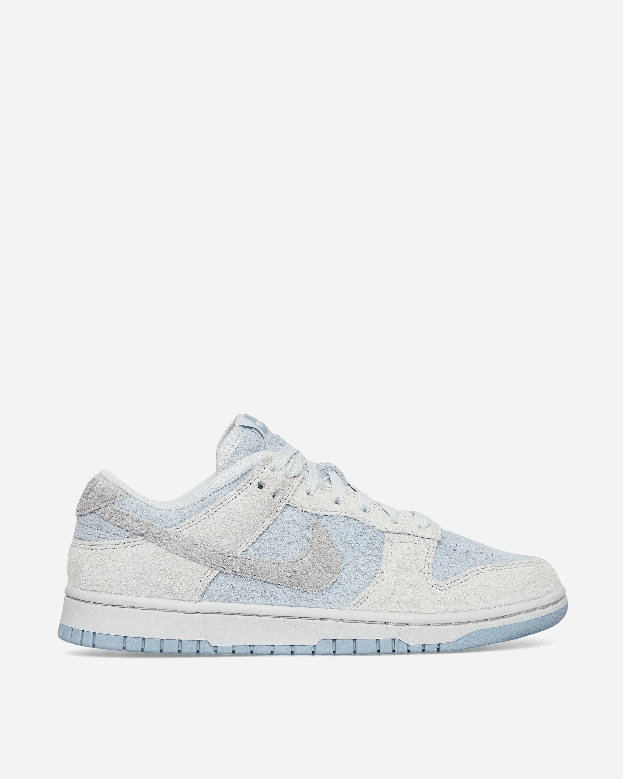 WMNS Dunk Low Sneakers Photon Dust / Light Smoke Grey / Light Armory B