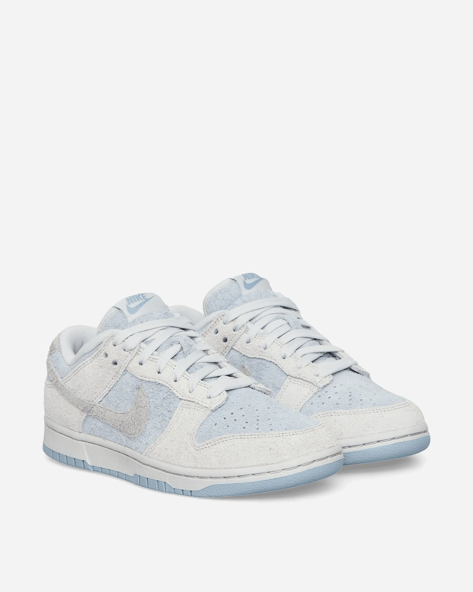 WMNS Dunk Low Sneakers Photon Dust / Light Smoke Grey / Light Armory B